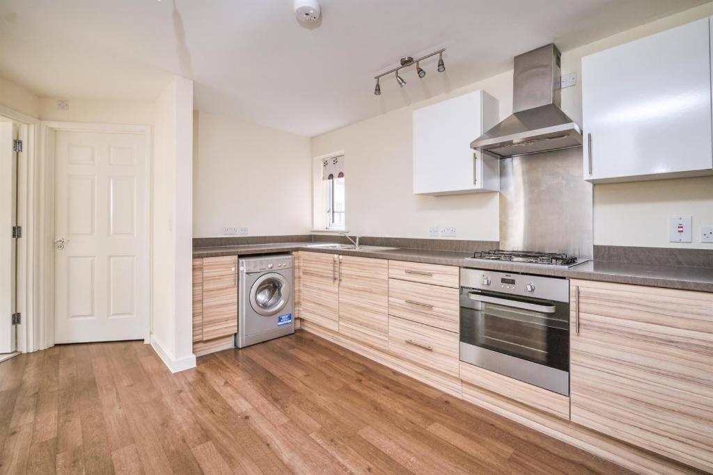 Sianavi Apartments Kettering Εξωτερικό φωτογραφία
